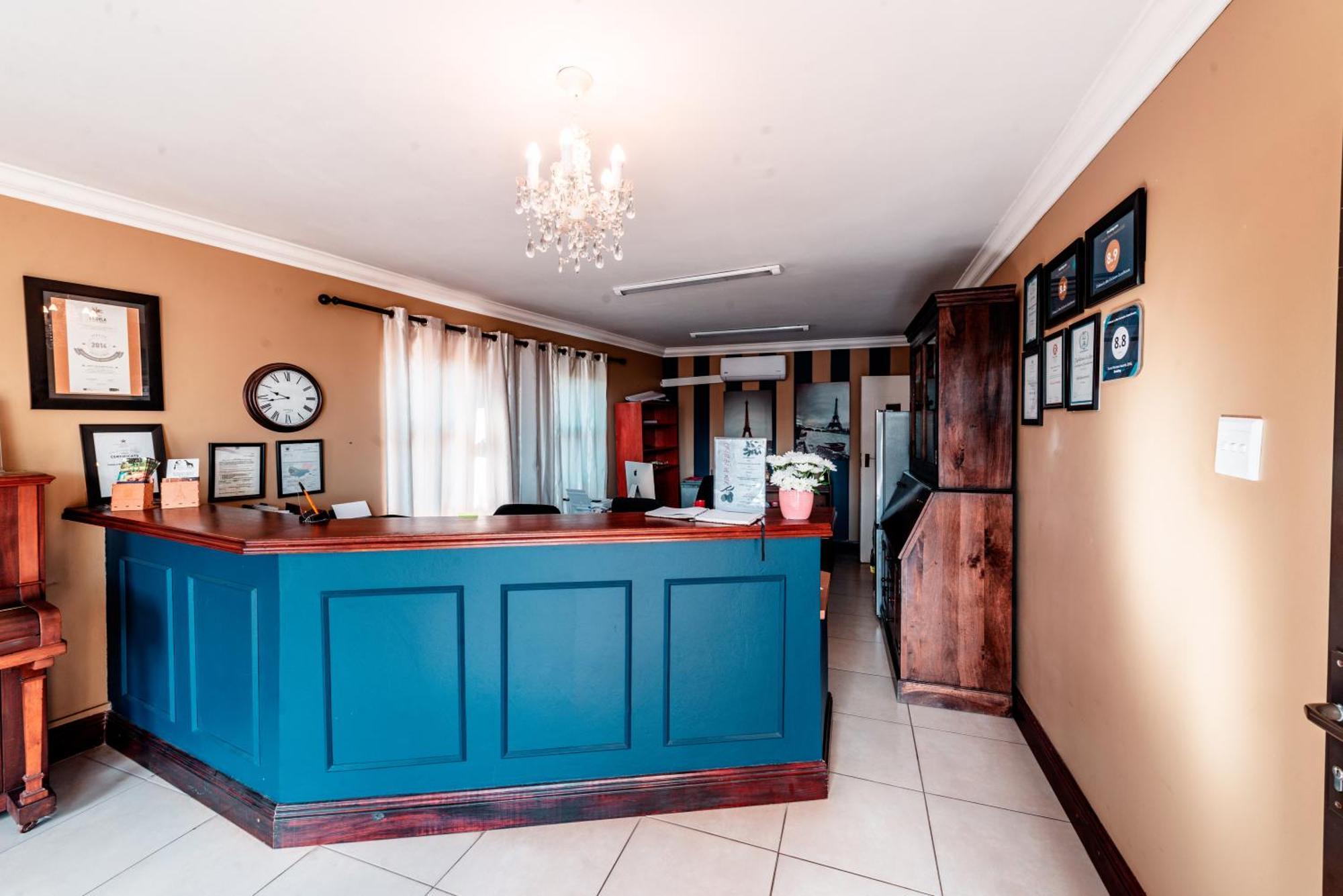Chateau La Mer Exclusive Guesthouse & Spa Hartbeespoort Exterior photo