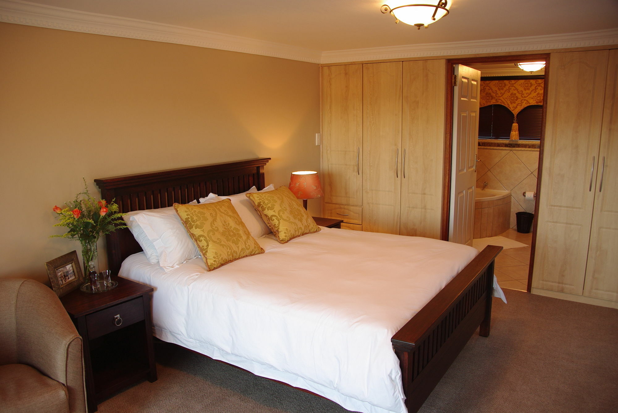 Chateau La Mer Exclusive Guesthouse & Spa Hartbeespoort Exterior photo
